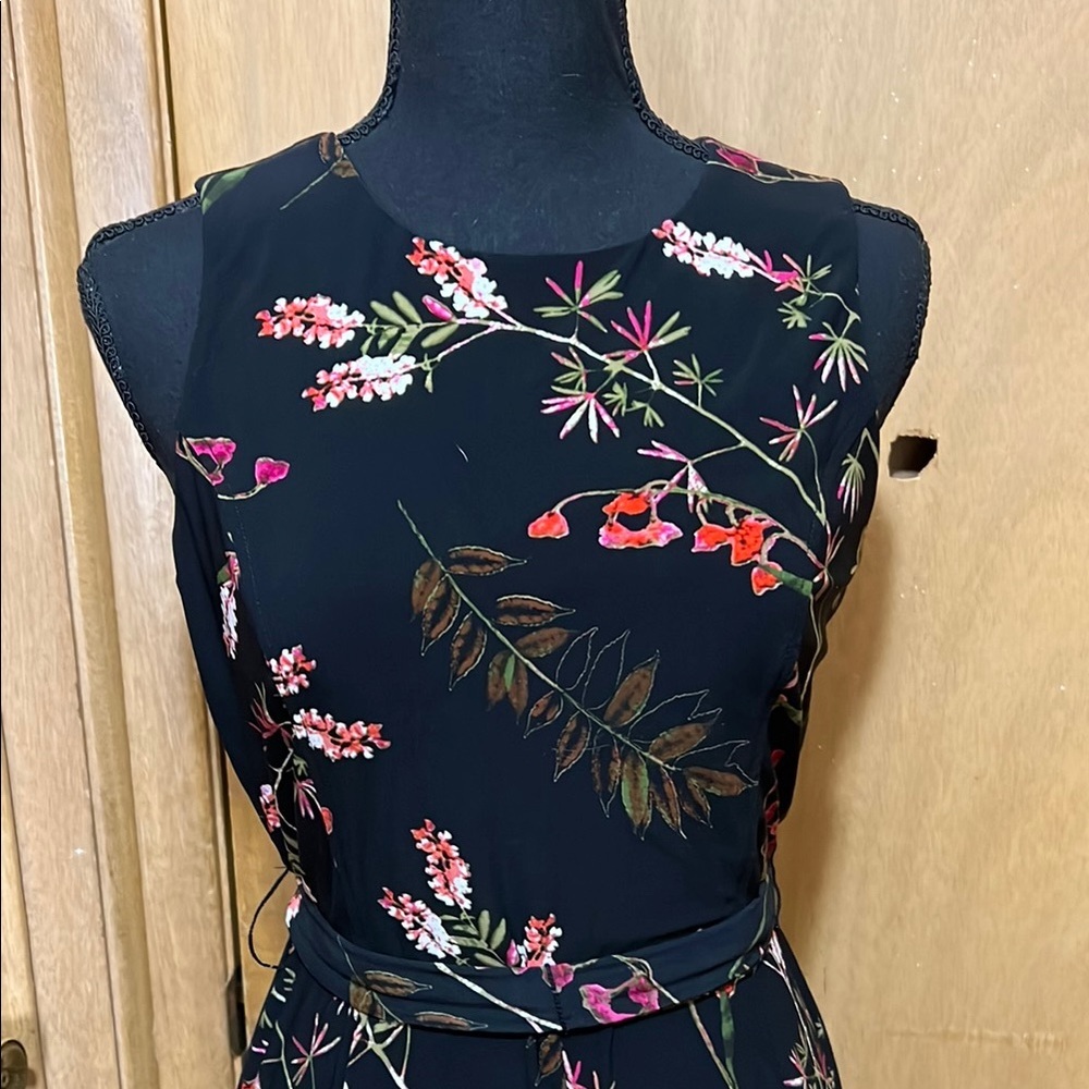 Tommy Hilfiger Black and Floral Jumpsuit - Picture 6 of 7